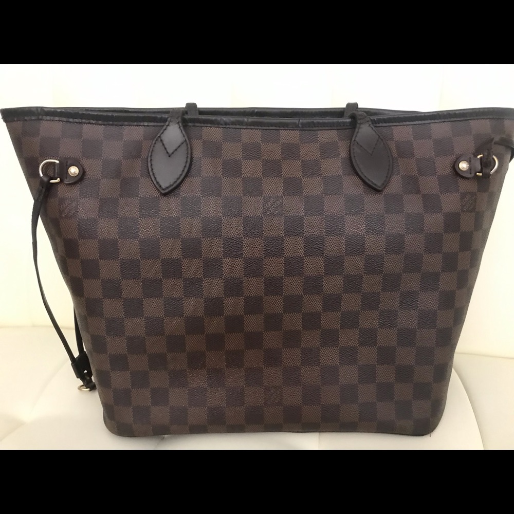Authentic Louis Vuitton Damier Tote Neverfull MM